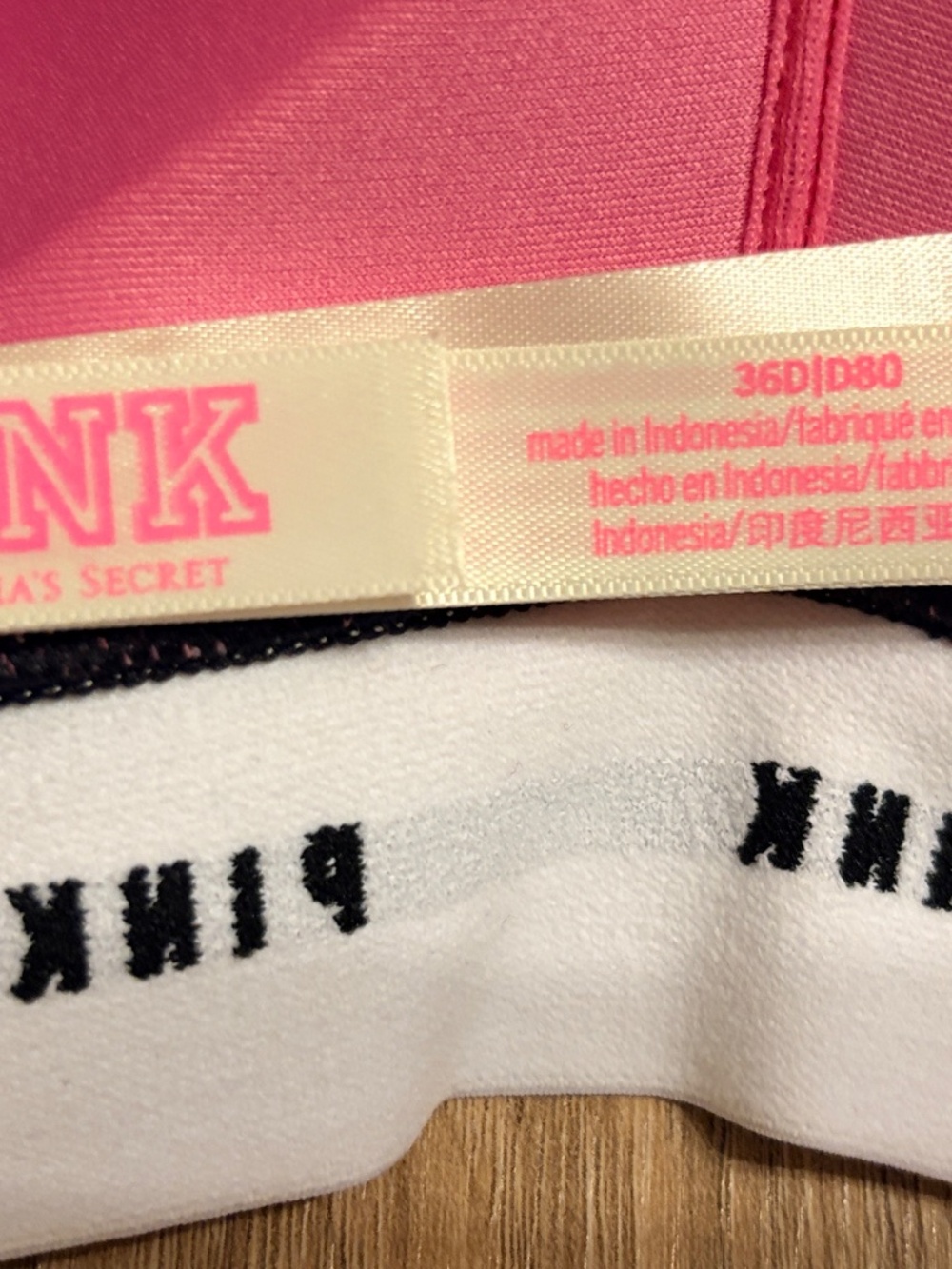 Victoria's Secret PINK Bra. - Picture 3 of 3